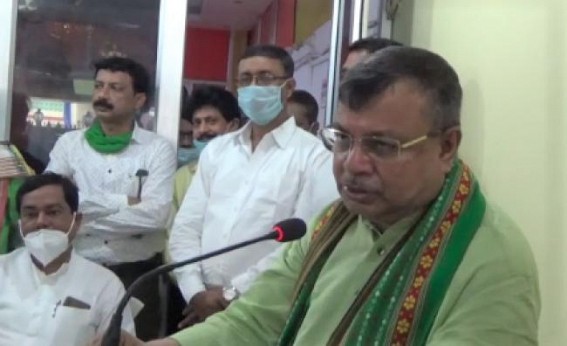 10323 teachers broke Tripura Police’s record of highest blood donations : Education Minister 10323 teachers broke Tripura Police’s record of highest blood donations : Education Minister